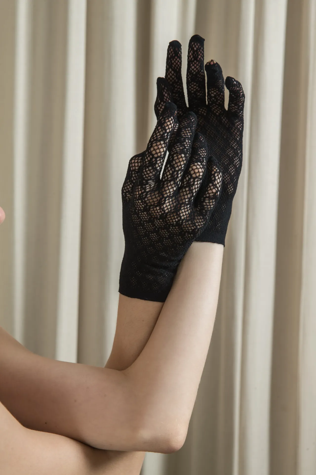 Gloves 1076